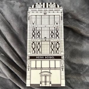 Henri Bendel trinket box